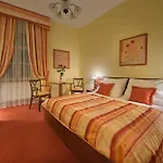 Hotell Knizeci Dvur