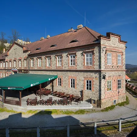 Hotel Residence Knizeci Dvur 3*