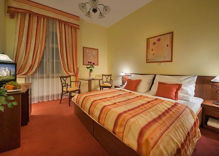 Szálloda Knizeci Dvur