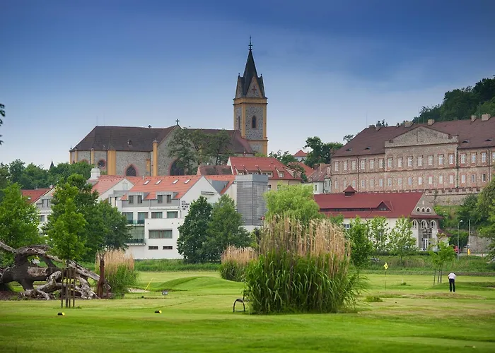 Knizeci Dvur Szálloda Hluboká nad Vltavou